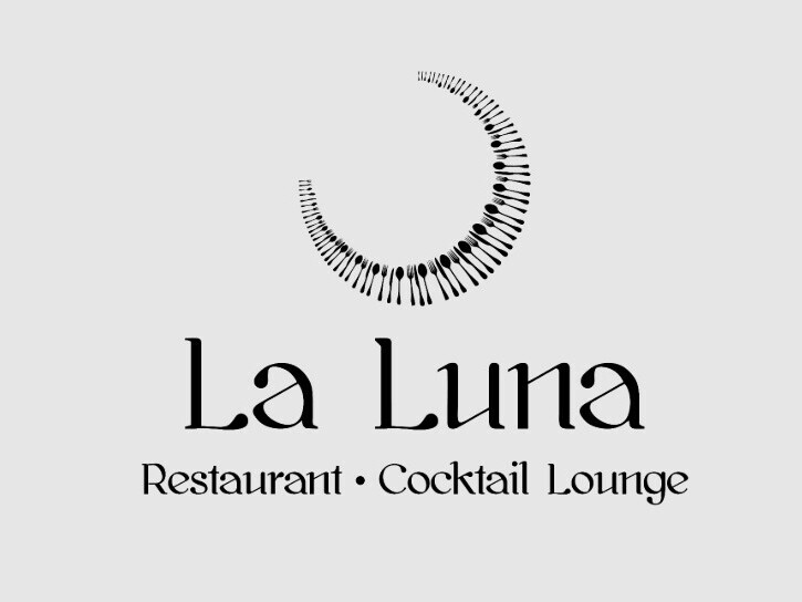 La Luna Restaurant & Cocktail Lounge